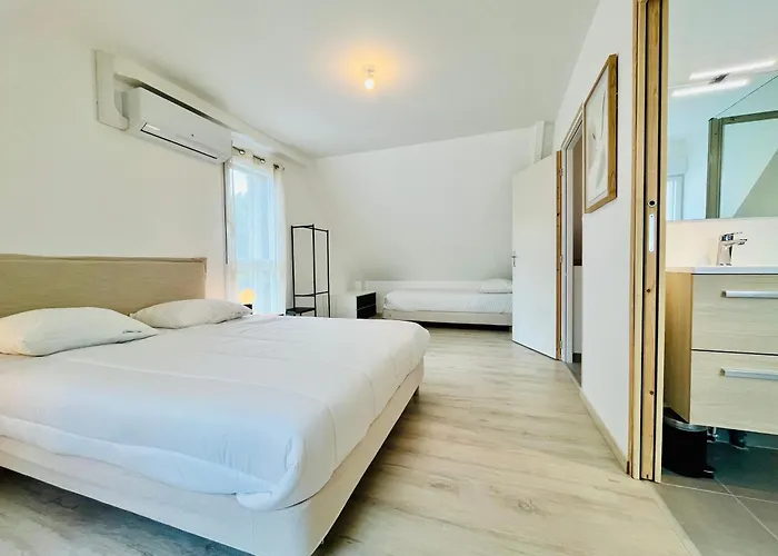 Hypercentre, Spacieux, Lumineux, La Maison Du Rempart Dom wakacyjny Tours