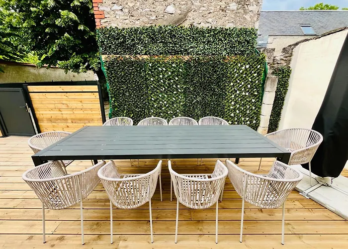 Dom wakacyjny Hypercentre, Spacieux, Lumineux, La Maison Du Rempart Tours